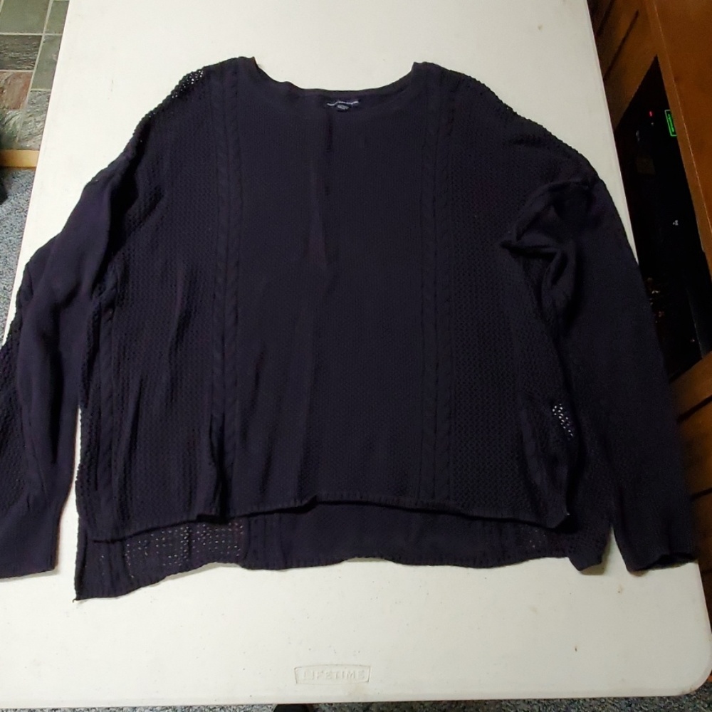 American eagle size XXL dark purple sweater